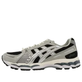 Asics x Kith Gel-Kayano 12.1 ”Peat Cream”