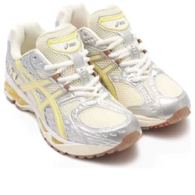 Asics x Vandy The Pink x atmos Gel-Nimbus 10.1 ”Banana Split Banana”