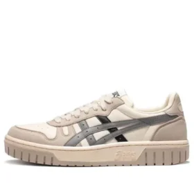 Court MZ ”Cream Black Gum”