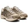 GEL-1130 ”Brown White”