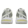 GEL-1130 ”Cream Pure Silver”