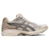 Gel-Kayano 14 ”Birch Clay Grey”