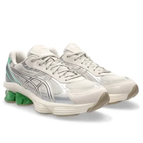 GEL-Kinetic Fluent ”Smoke Grey Pure Silver”