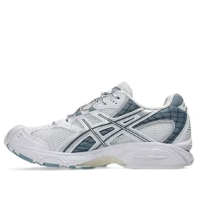 Gel-Nimbus 10.1 ”White Slate Blue”