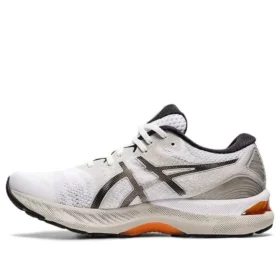 Gel-Nimbus 23 ”White Oyster Grey”
