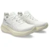 Gel-Nimbus 26 ”Cream White”