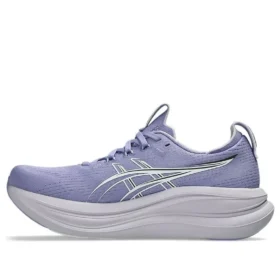 Gel-Nimbus 28 ”Bluebell White”