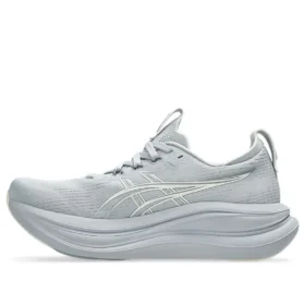Gel-Nimbus 28 ”Piedmont Grey Cream”