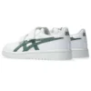 Japan S ”White Ivy”
