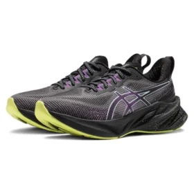 Novablast 3 LE ”Black Cyber Grape”