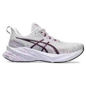 Novablast 3 LE ”Lilac Hint Deep Mauve”