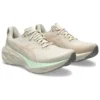 Novablast 4 D ”Oatmeal Moonrock”