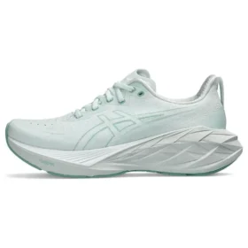 Novablast 4 ”Pale Mint White”