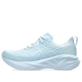 Novablast 5 ”Lite Show Light Blue”