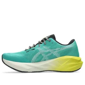 Novablast 5 TR ”Aurora Green Light Dust”