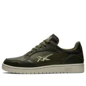Skycourt ”Winterized Olive Swamp Green”