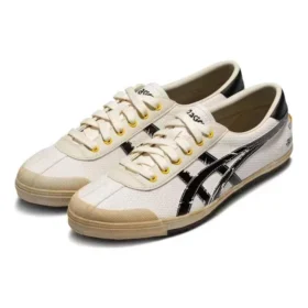 Trouble Smile ”Cream Black”